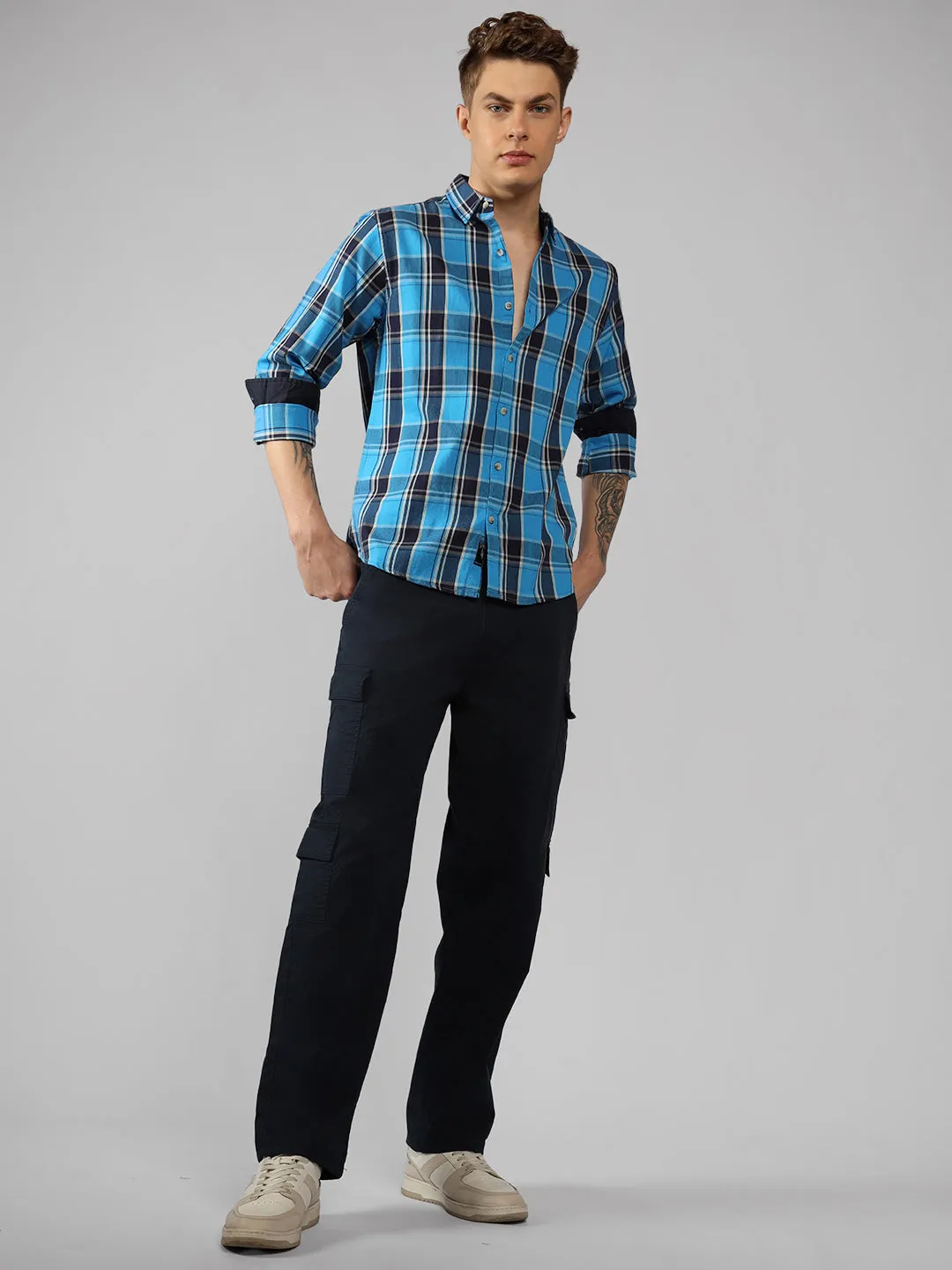 Men's Blue Checks Spread Collar Full sleeve Relaxed Shirt
